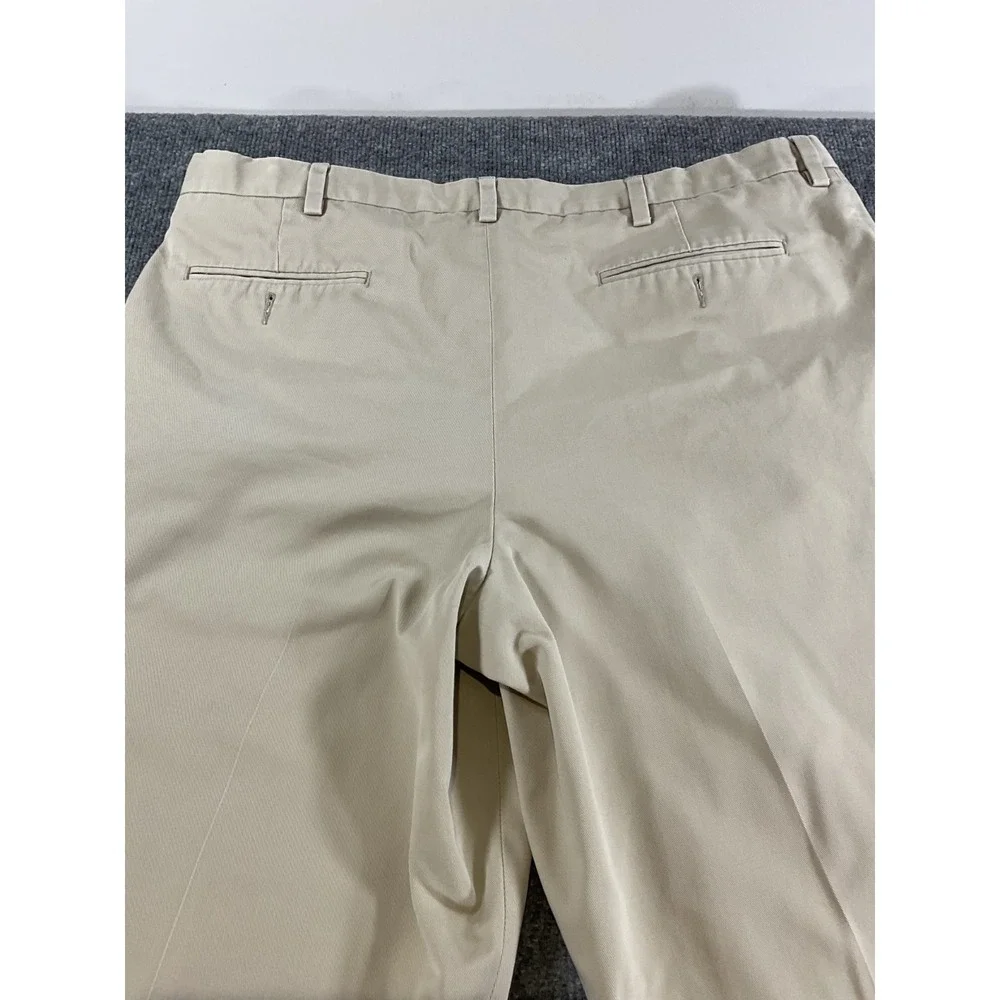 Eddie Bauer Khaki Pants Mens 40W Relaxed Fit Comfort Waist 100% Cotton Tan Casua